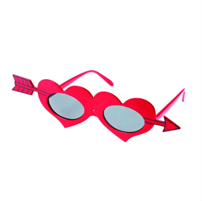 redheartsunglasses995euro.jpg